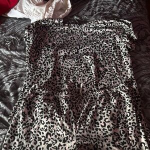 Leopard Print pajama set in Light Pink and Black